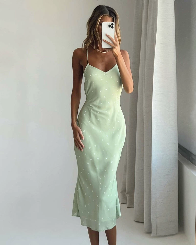 Princess Polly On Cloud Nine Midi Dress Green Green - Image 9